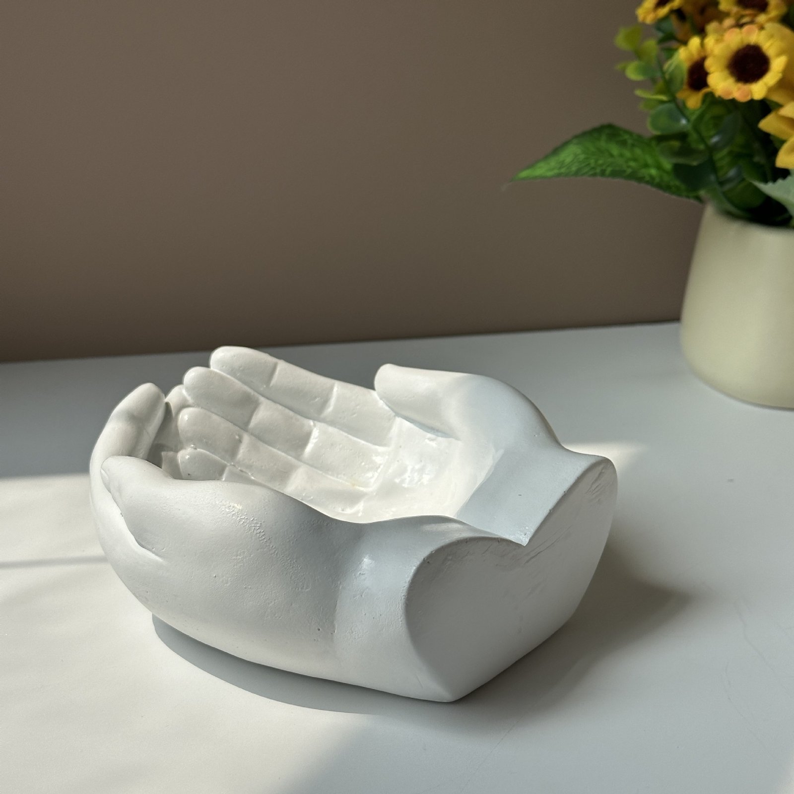 Hand Closed Storage Jewelry Display Shelf Tray Hand Mold Shape Resin Crafts - Image 7