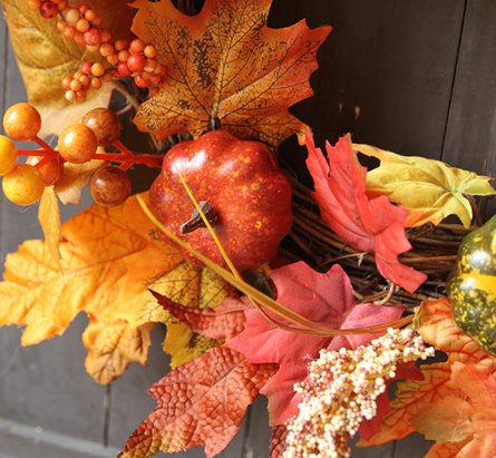 Halloween Autumn Garland 40cm Pumpkin Berry Door Hanging - Image 6